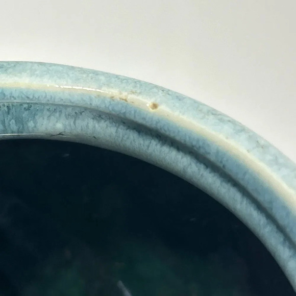 Vintage MCM USA Ceramic Green White Glaze Swirl Urn Vase - Picture 6 of 9